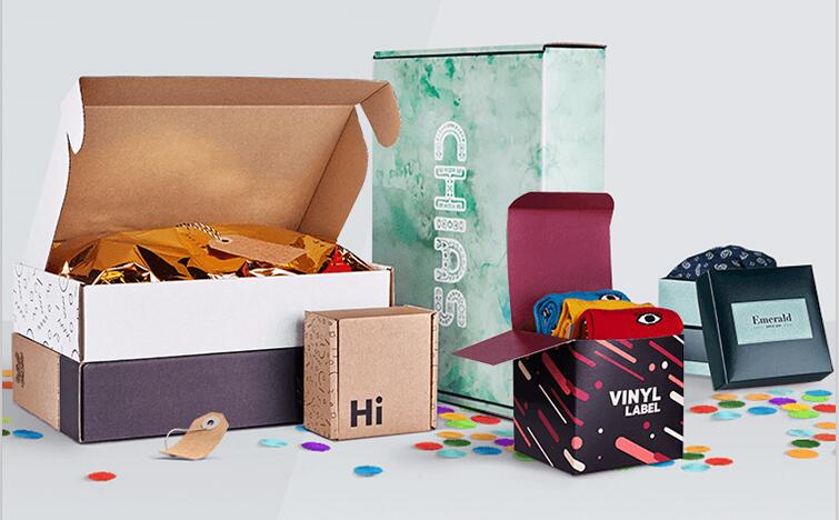 custom packaging boxes