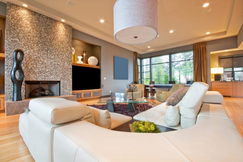 How Can You Balance Style and Functionality in Villa Interior Design?