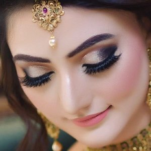 party makeup service at home