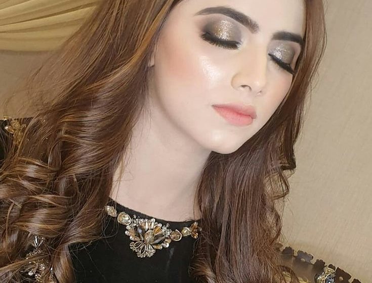 party makeup service at home